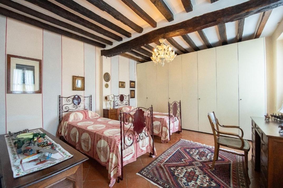 Villa Ottocentesca Immersa Nel Verde Montecavolo Екстериор снимка